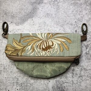 NEW HAND CRAFTED Kathleen Lewis Designs folding waist bag attaches to belt loops